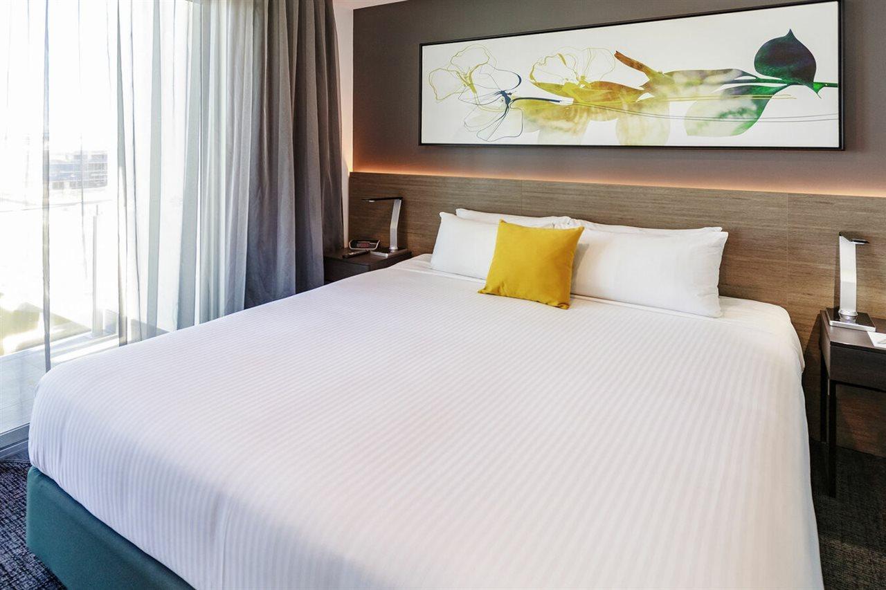 Mercure Sunshine Coast Kawana Waters Exterior foto