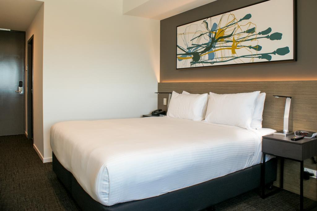 Mercure Sunshine Coast Kawana Waters Exterior foto