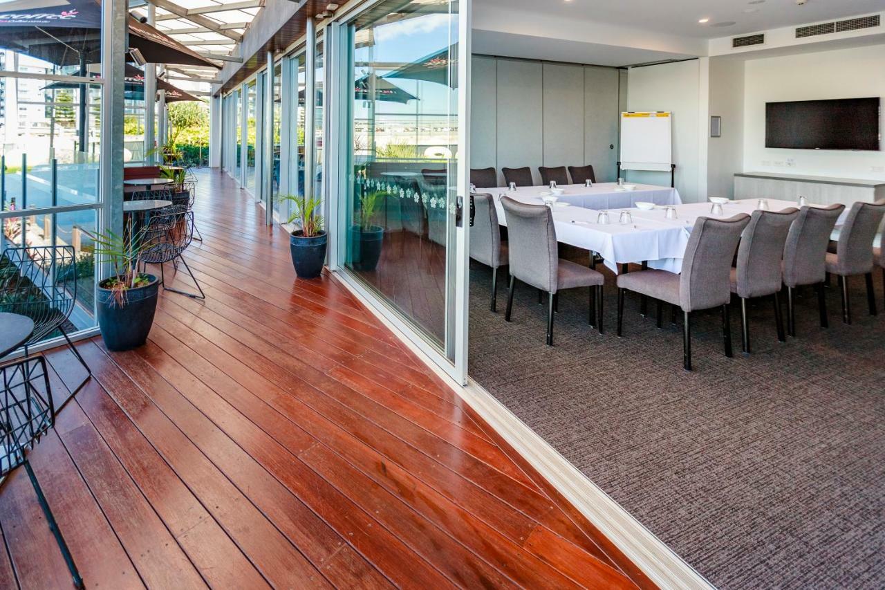Mercure Sunshine Coast Kawana Waters Exterior foto